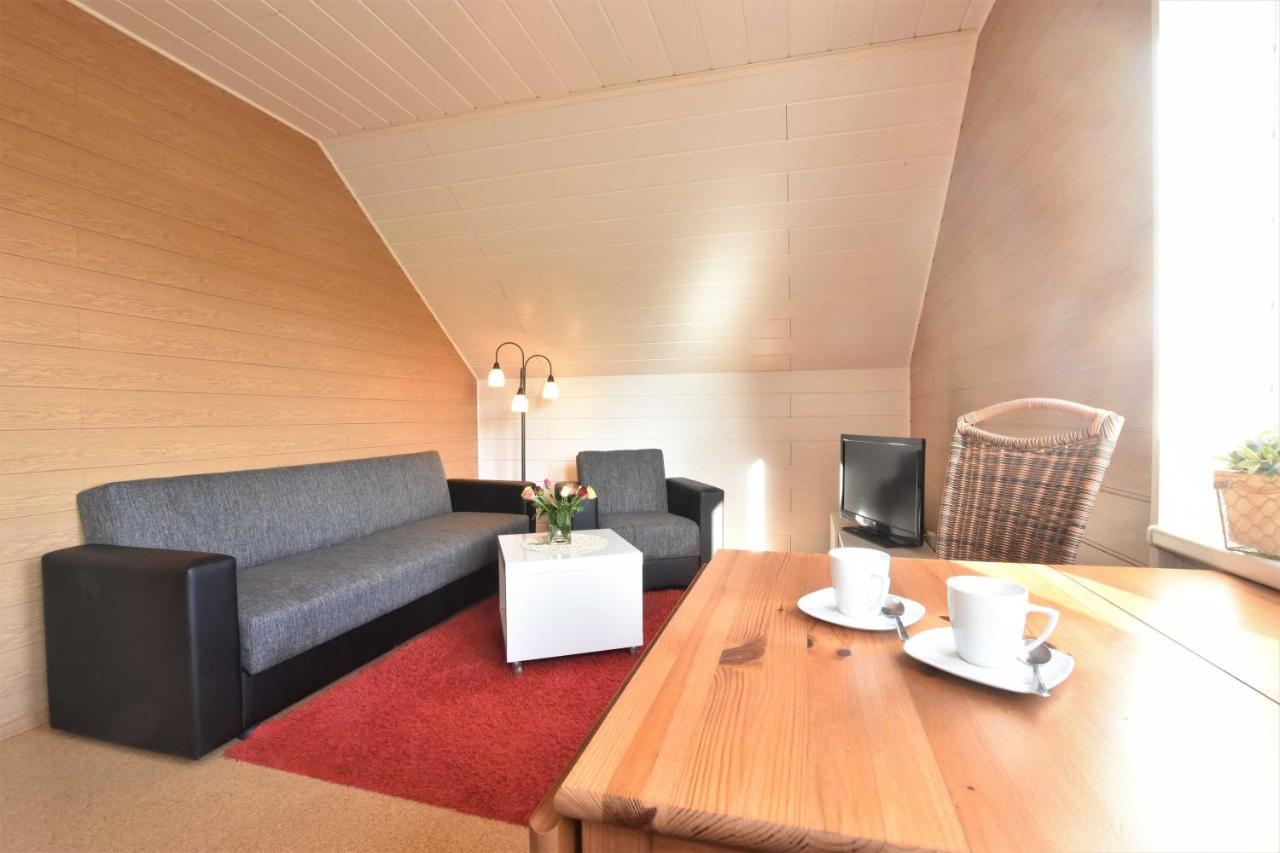 Ferienwohnungen Kleckerburg Mit Me Kägsdorf Exterior foto